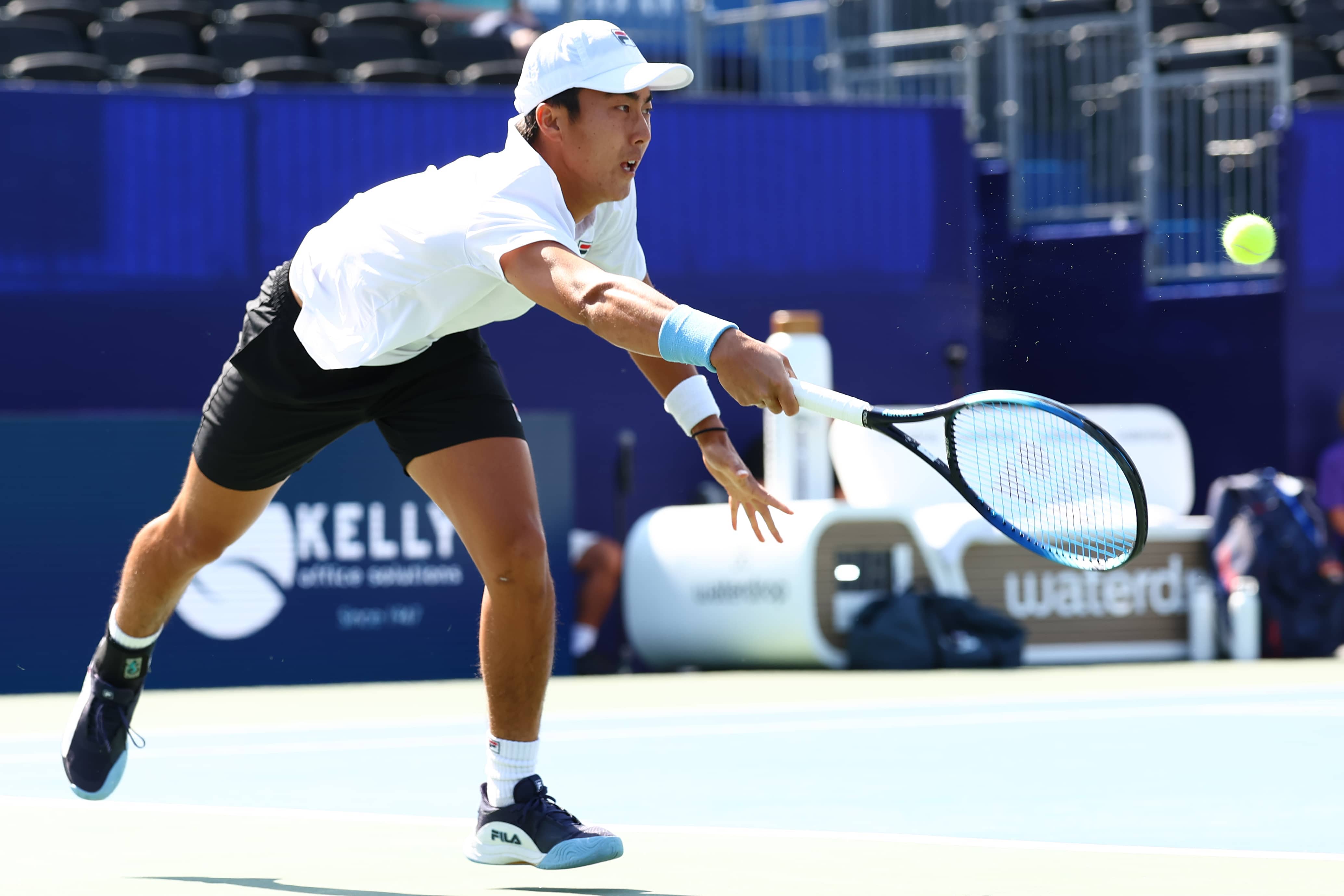 Tokyo Take-Off! Shapovalov Serves Past Johnson