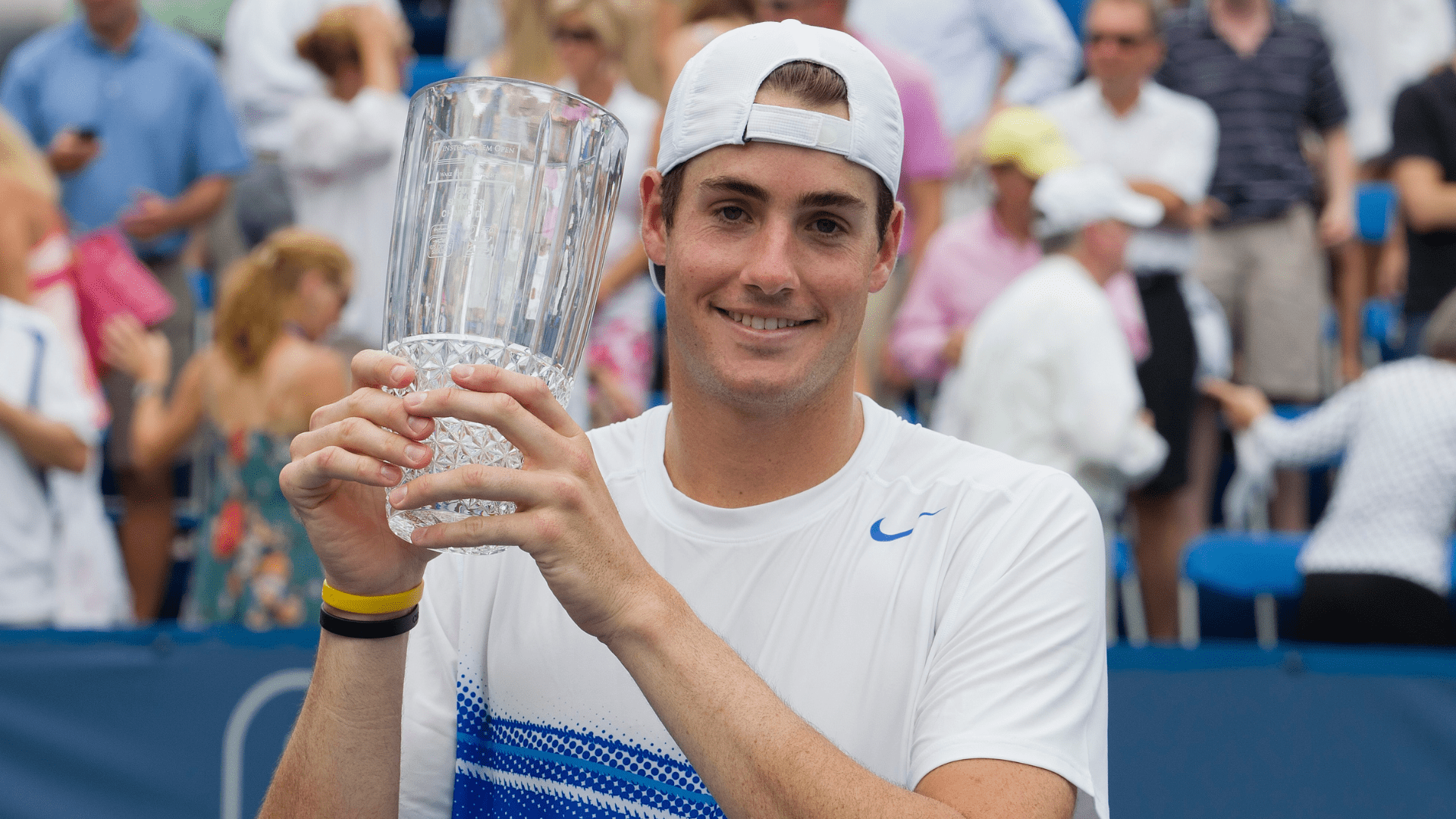 Tokyo Take-Off! Shapovalov Serves Past Johnson